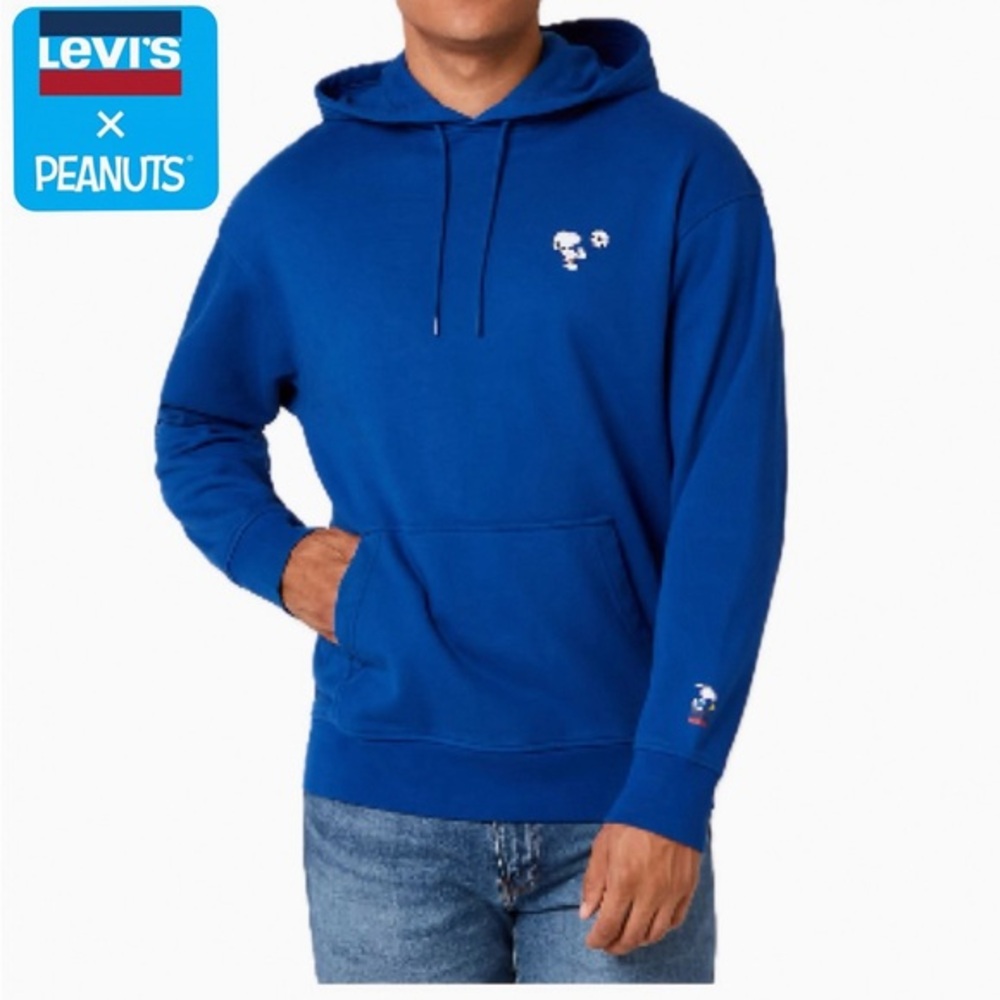 NWT LEVI'S® Oversized Snoopy Hoodie
Blue Levi’s®‎ x Peanuts® Unisex
